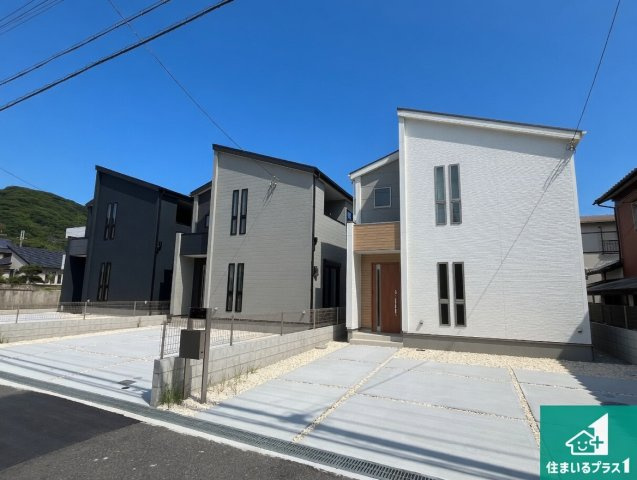 洲本市宇原　新築一戸建ての外観|安心の10年保証！外観を美しく保ち、雨水で汚れを落とします！気になることがありましたら、お気軽にお問い合わせください！