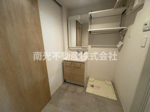 ムーンヒルズ大阪の独立洗面台