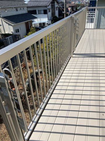 腰越戸建のバルコニー