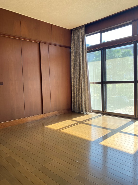 腰越戸建の寝室