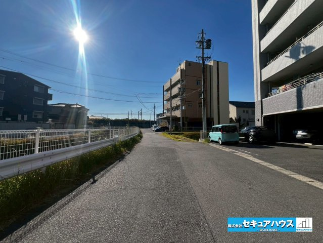 エルグランデ刈谷駅東のその他|【前面道路】
◆交通量の少ない道路のため、車の出し入れも楽々です♪　　　　　　　　　　　　　　　　　　　　　　　　　　　　　　　　　　　　　　　　　　　　　　　　　　　　　　　　　　　　　　　　　　　