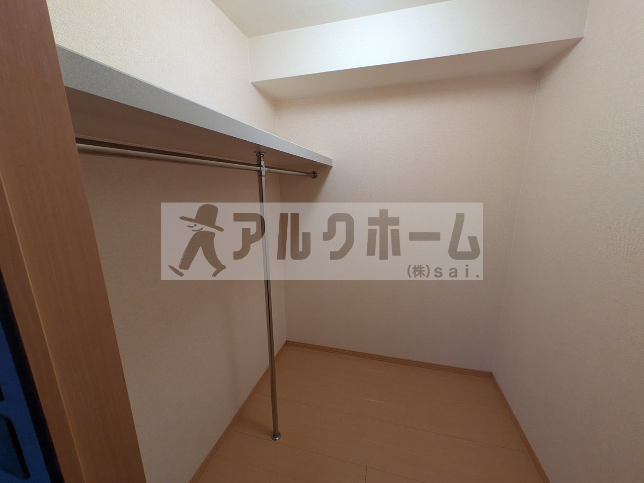 カトルセゾン Aの洋室