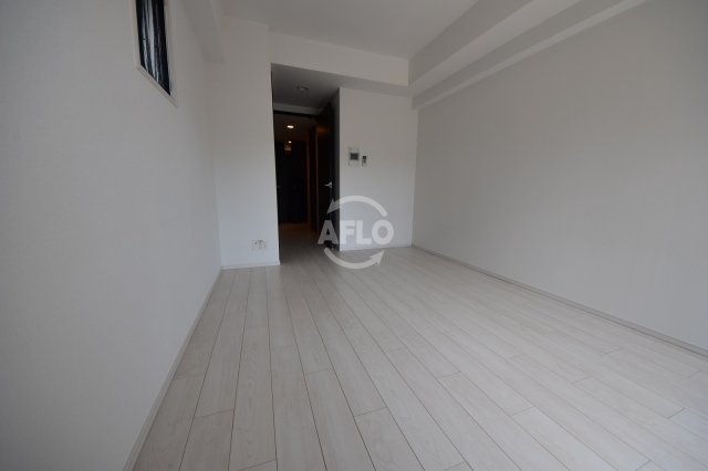 スワンズシティ大手前レーヴェの居間・リビング|スワンズシティ大手前レーヴェ　洋室
