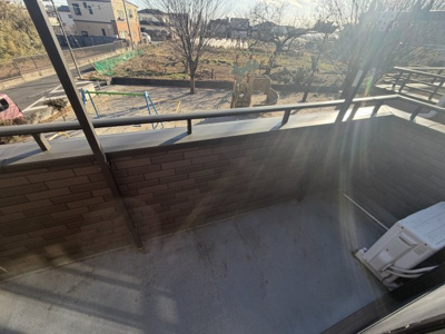 【バルコニー】 | 表慈恩寺貸家 | バルコニーがあります