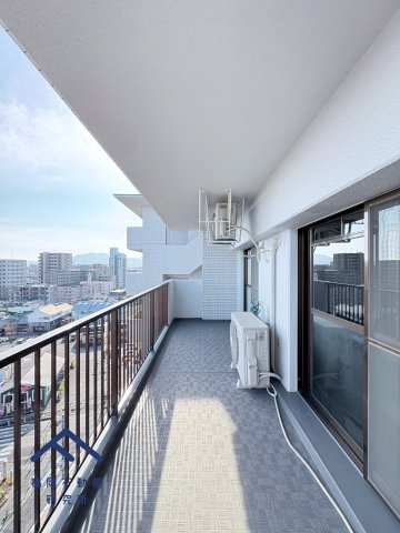 ホワイトパレス姪浜のバルコニー