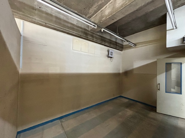 紀之国屋ビルの内装