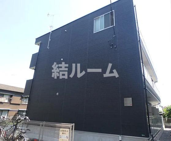 川口市芝４丁目の賃貸マンションのエントランス