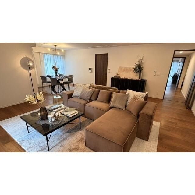 ベルテ表参道の居間・リビング