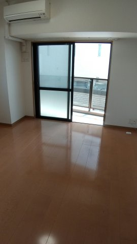 サンセット今川の居間・リビング