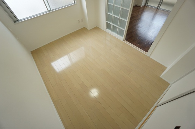 増宮マンションの内装