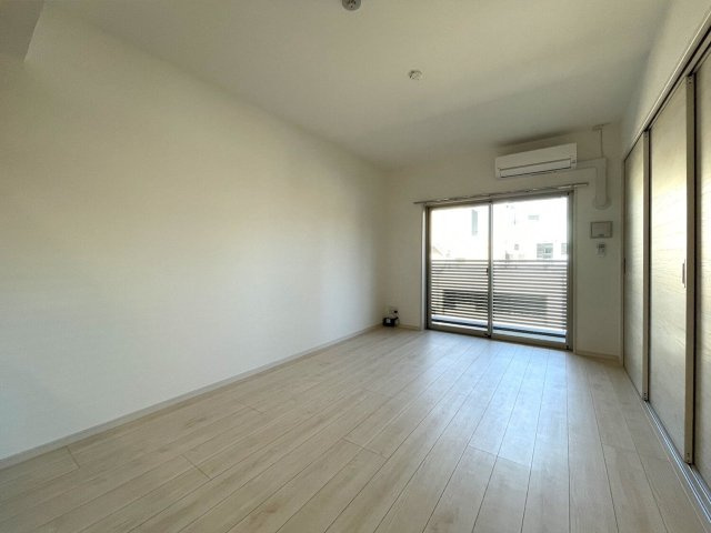 LELION KAWAKAMIの居間・リビング