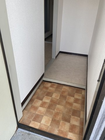 マリーハイツの玄関