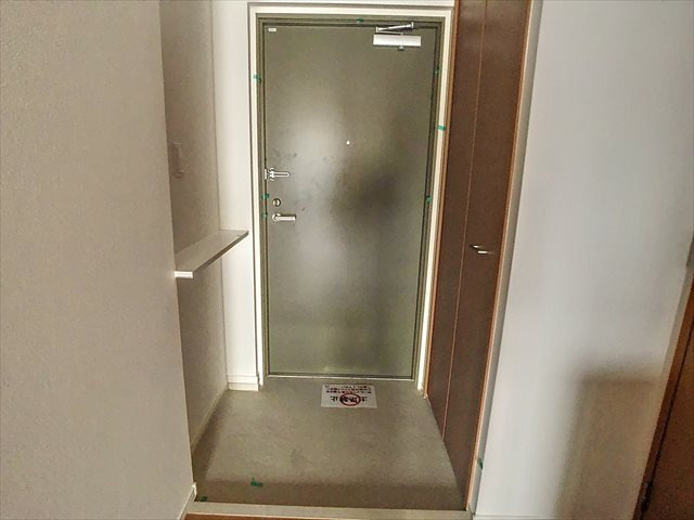 グランバーグ博多の玄関