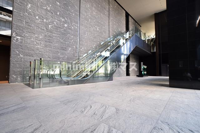 ザ・パークハウス中之島タワーのロビー