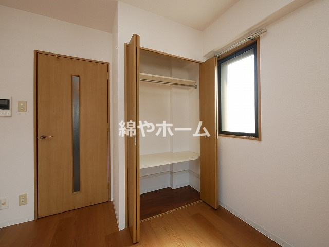 アブレスト桜川の収納|たっぷりとした収納スペースです