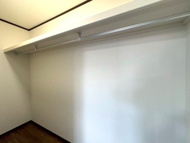 ２０２５年１１月リフォーム完了◆南向き４ＬＤＫ◆全居室６帖以上◆収納豊富◆南区吉祥院這登東町の収納|クローゼット