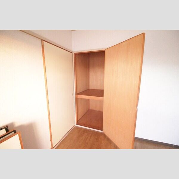 グリーンハイツ桃山の収納