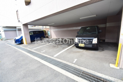 【駐車場】 | ウエストコート