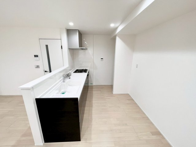 中野市南宮のキッチン