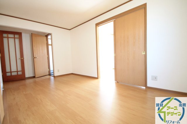 ヒューマンドエルの居間・リビング|※類似写真