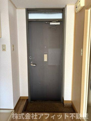 【玄関】 | ラ・フローラ