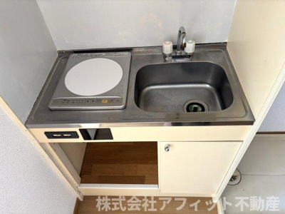 【キッチン】 | ラ・フローラ | IHクッキングヒーター付き