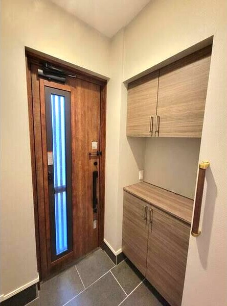 名古屋市東区の玄関