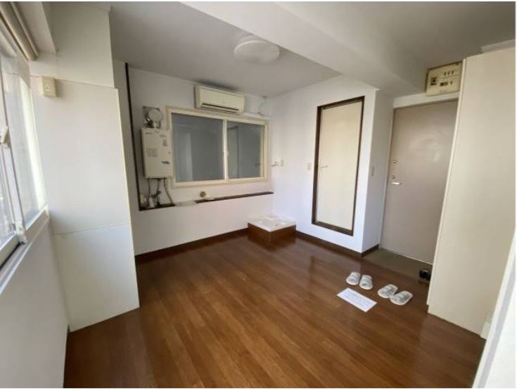 高樹町ヒルズの居間・リビング