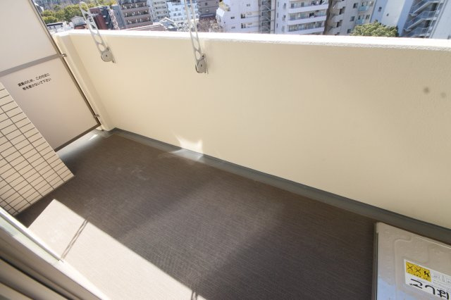 【バルコニー】