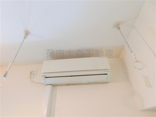 グランドコンシェルジュ蒲田の設備|エアコン　室内物干しフック