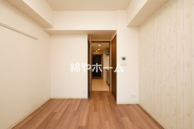 プレサンス難波インフィニティの寝室|開放的な寝室です