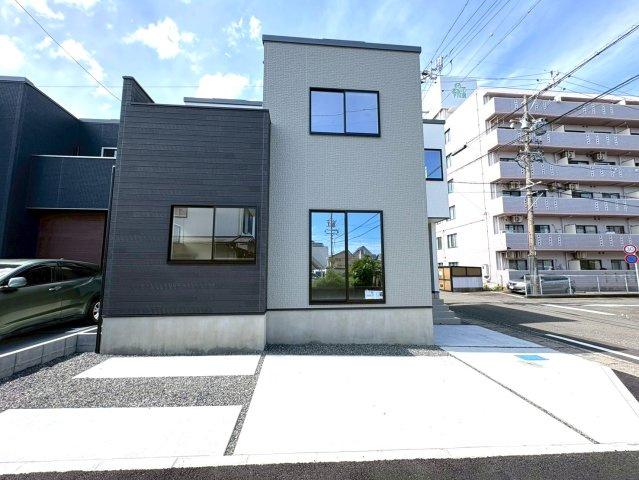 静岡市駿河区下川原六丁目13期　(3棟)　新築分譲　1号棟