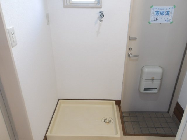 ハイムすばるの玄関