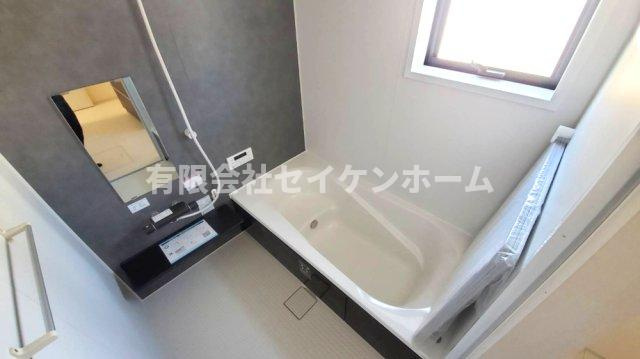 大里郡寄居町桜沢　新築住宅　2号棟　「寄居駅」徒歩9分の浴室