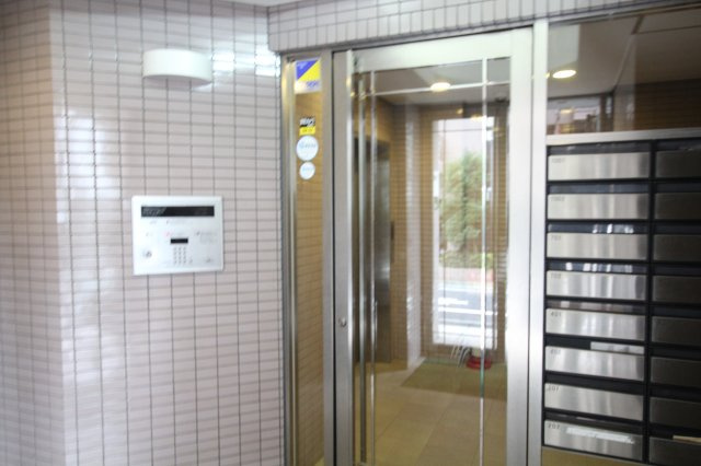【エントランス】