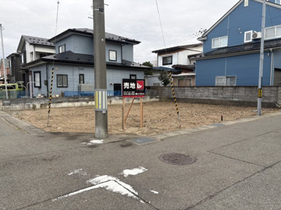 【外観】 | 秋田市将軍野東四丁目　土地 | 敷地内に電柱の支線がございます！