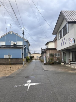 【周辺】 | 秋田市将軍野東四丁目　土地 | 西側（路線名：将軍野東四丁目８号線）の幅員は4.0ｍです。