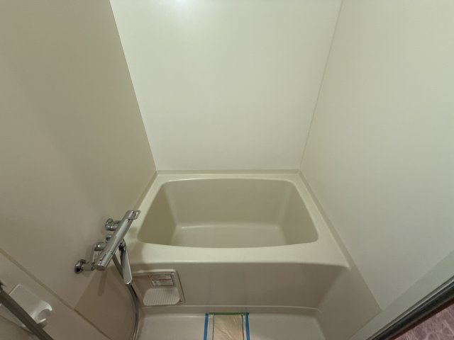 ハピネス北条の浴室