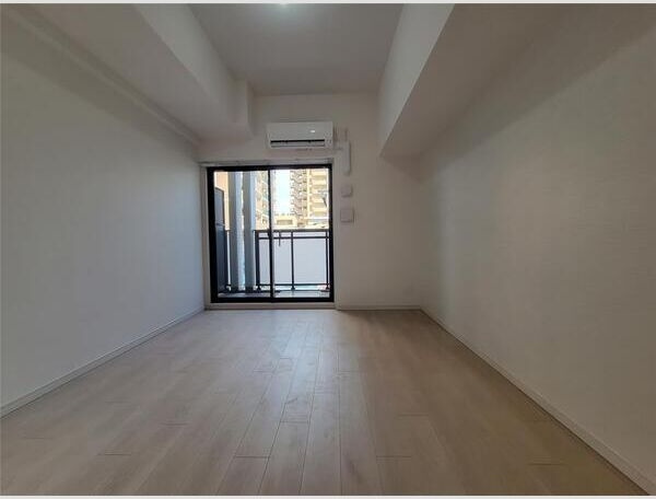 Attirant西三国の洋室