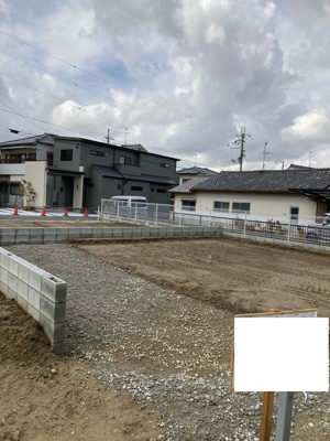 【前面道路含む現地写真】 | リーブルガーデン美原区平尾２期 | 前面道路含む現地写真