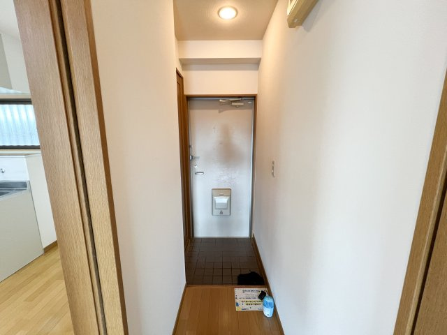 ハイツ ハピィバリーⅡ　E棟の玄関