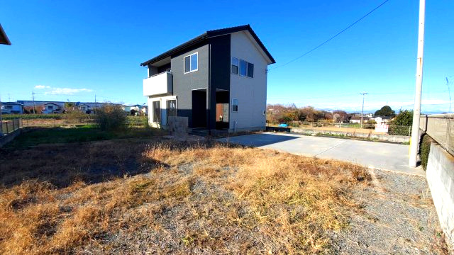 大里郡寄居町大字用土　（未入居住宅）