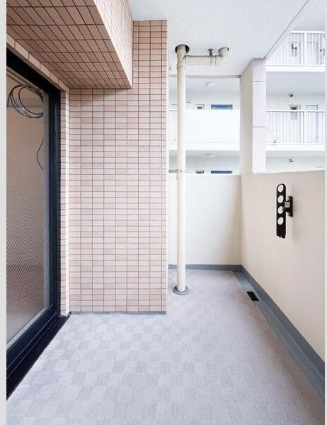 Luxe淡路のバルコニー