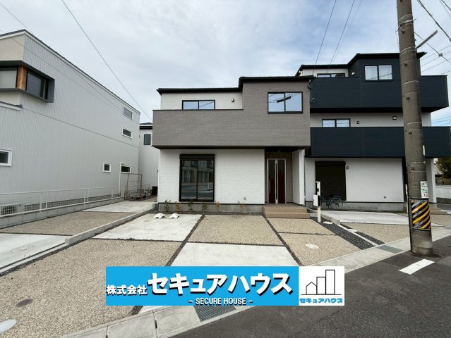 刈谷市一ツ木町　全5棟の外観|事前予約にて現地ご見学いただけます！お気軽にお問い合わせください♪
■株式会社　セキュアハウス　豊明支店■
住宅ローンに強く、知識、経験豊富なスタッフ在籍
お客様に寄り添い、ご成約後もサポート致します