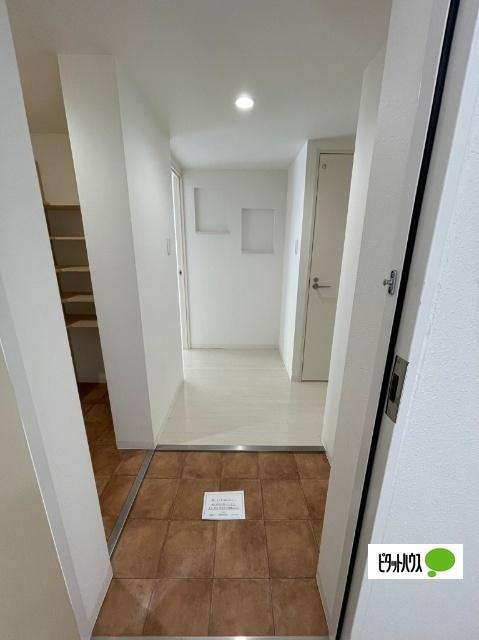 アラモードの玄関