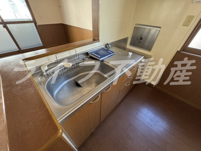 RISA A棟のキッチン|きれいなキッチンです