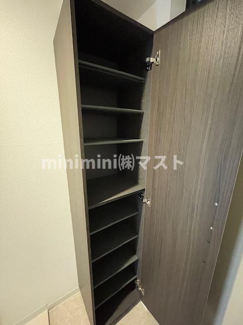 パークス堺筋本町の収納