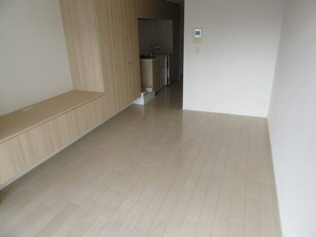 アーデン五反田の洋室