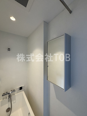 【その他】 | エンシェール砧 | バスルーム　鏡