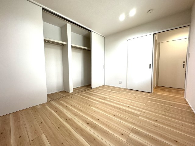 中央区長潟1丁目A棟　新築戸建の洋室|※同施工会社様の完成済物件です